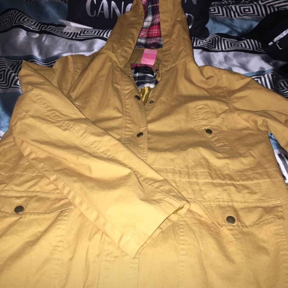Utility jacket with hood